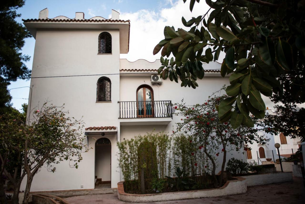 Casa Vacanze Baia Di Guidaloca Villa Castellammare del Golfo Ngoại thất bức ảnh